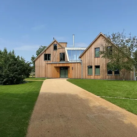 Vila Design In The Countryside