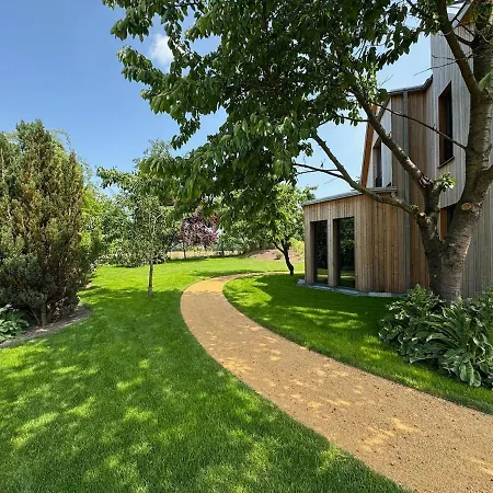 Design In The Countryside Vila *